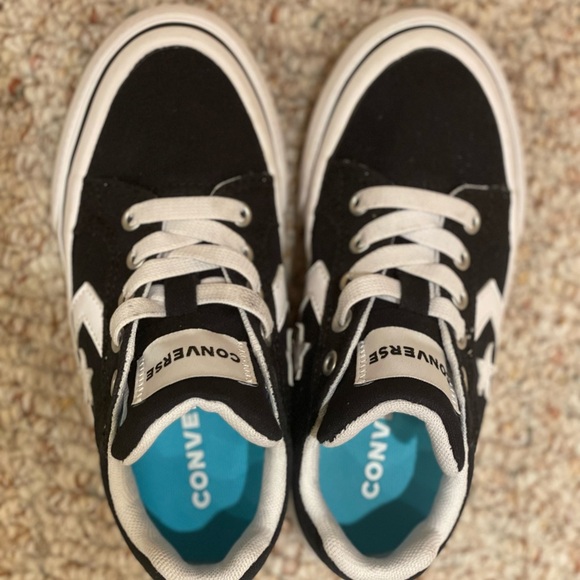 Kids Converse runners - all star running shoes/sneakers - Children’s size 11 - Picture 6 of 6